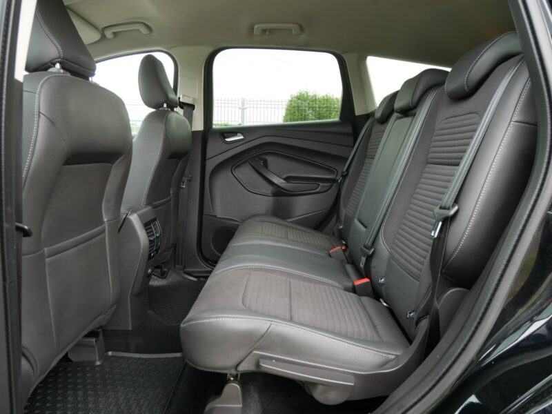 Ford Kuga 1.5 E-Boost 176KM Eu6 Automat 4x4 AWD +HAK +Pakiet zima -Navi -Zobacz II (2012-)