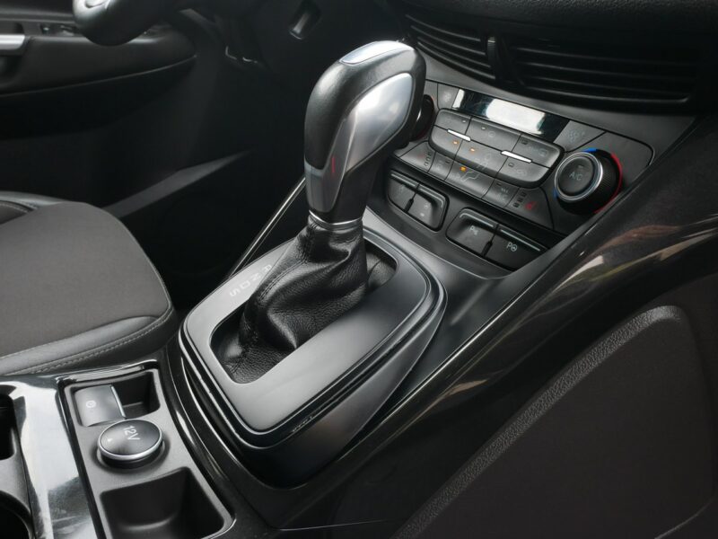 Ford Kuga 1.5 E-Boost 176KM Eu6 Automat 4x4 AWD +HAK +Pakiet zima -Navi -Zobacz II (2012-)
