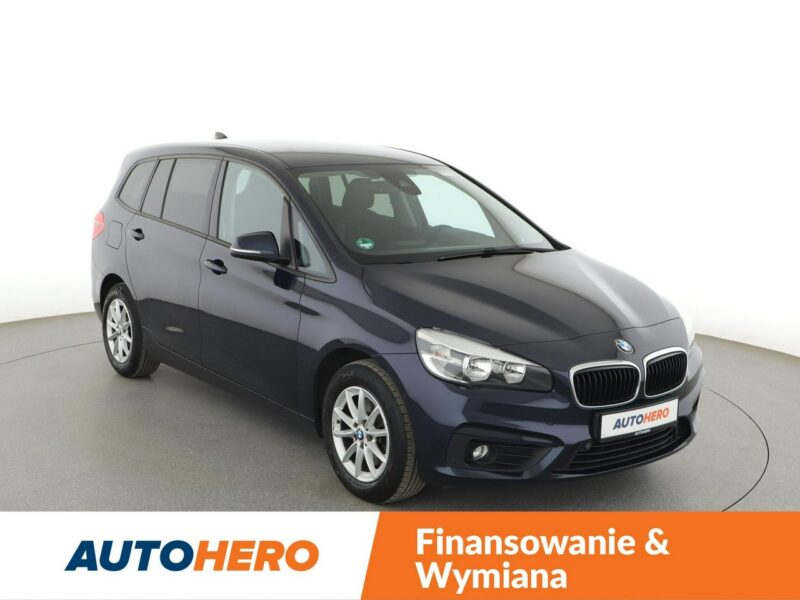 BMW 218 automat klima auto sportowe grzane fotele czujniki parkowania F22