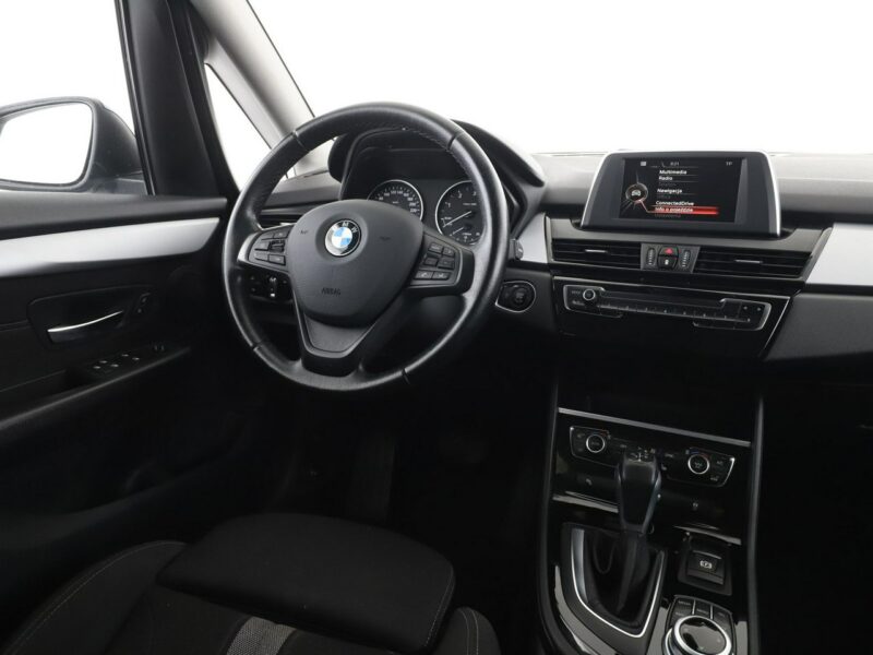 BMW 218 automat klima auto sportowe grzane fotele czujniki parkowania F22