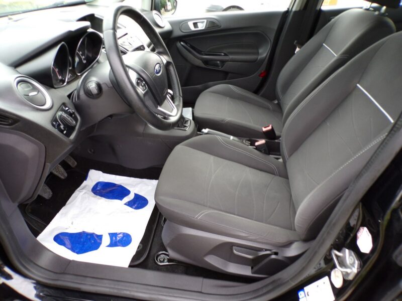 Ford Fiesta Klimatyzacja /Lift /Gwarancja /1,2 /82KM /I Właść /2016r Mk7 (2008-)