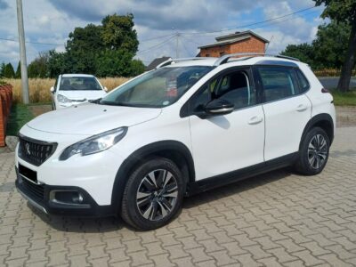 Peugeot 2008 1.2 110 KM Nawigacja Automat Przebieg: 57.200 km I (2013-2019)