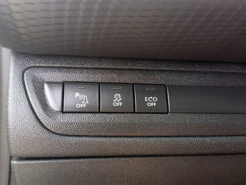 Peugeot 2008 1.2 110 KM Nawigacja Automat Przebieg: 57.200 km I (2013-2019)