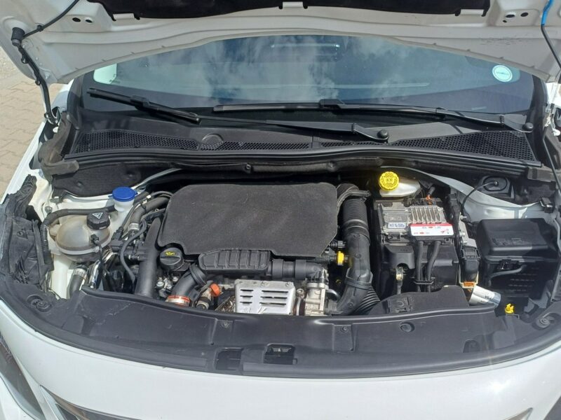 Peugeot 2008 1.2 110 KM Nawigacja Automat Przebieg: 57.200 km I (2013-2019)