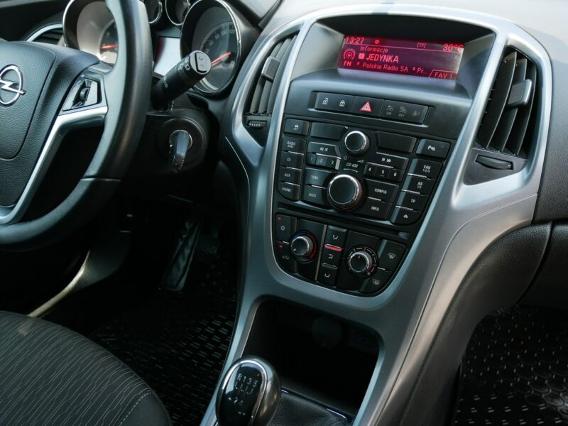 Opel Astra 1.4 100KM Gaz LPG [Eu5] Kombi Enjoy Krajowy -2gi Właściciel +Koła zima J (2009-2019)