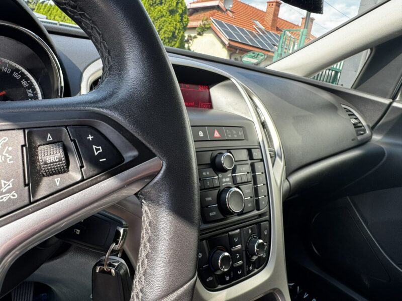 Opel Astra Raty/Zamiana Gwarancja benzyna niski przebieg zadbana bardzo ładna J (2009-2019)