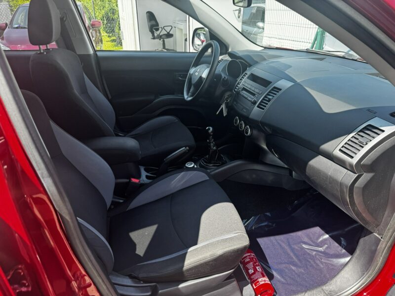 Mitsubishi Outlander Raty/Zamiana Gwarancja 4x4 7 osób skórzana tapicerka zadbany zobacz II (2006-2013)