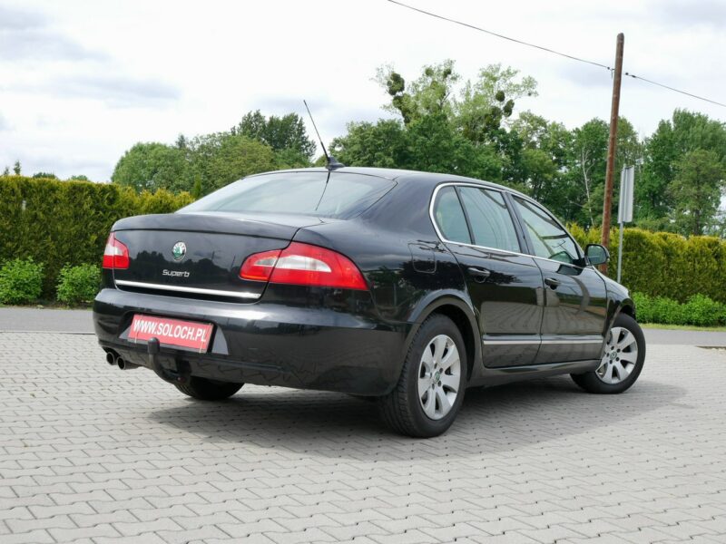 Škoda Superb 1.8TSI 160KM Elegance Liftback -Skóra -Elektr. fot -Szyber -Navi -Hak II (2008-2015)