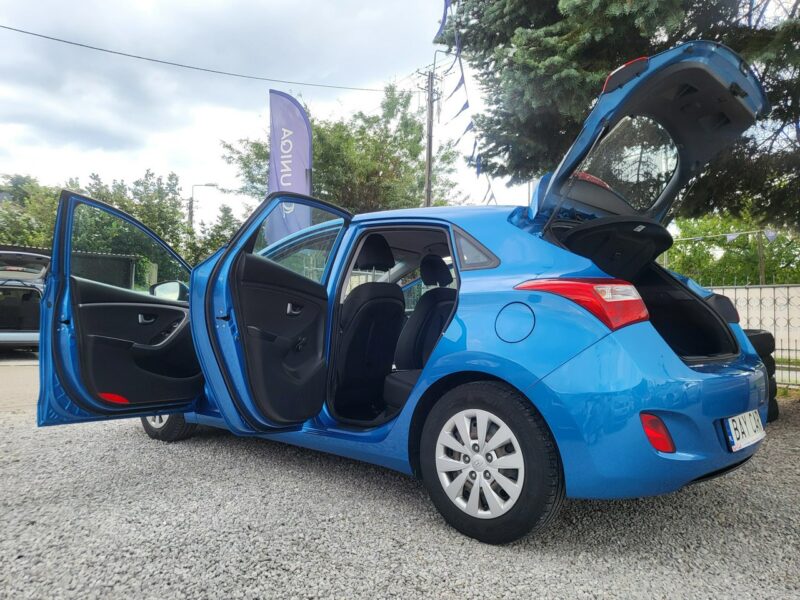 Hyundai i30 1.4 101 KM 100% Przebieg 100% Bezwypadek Nowy TUV Zapraszamy ! II (2012 - 2016)