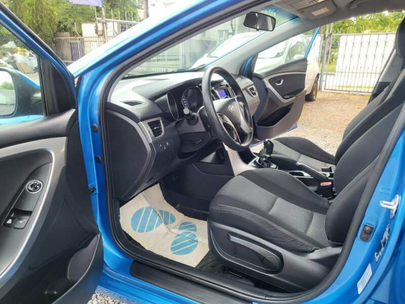 Hyundai i30 1.4 101 KM 100% Przebieg 100% Bezwypadek Nowy TUV Zapraszamy ! II (2012 - 2016)