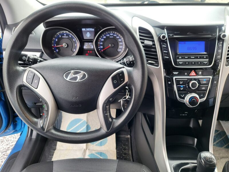 Hyundai i30 1.4 101 KM 100% Przebieg 100% Bezwypadek Nowy TUV Zapraszamy ! II (2012 - 2016)