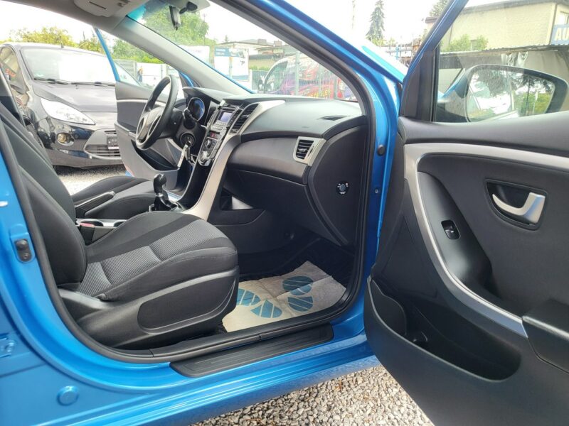 Hyundai i30 1.4 101 KM 100% Przebieg 100% Bezwypadek Nowy TUV Zapraszamy ! II (2012 - 2016)