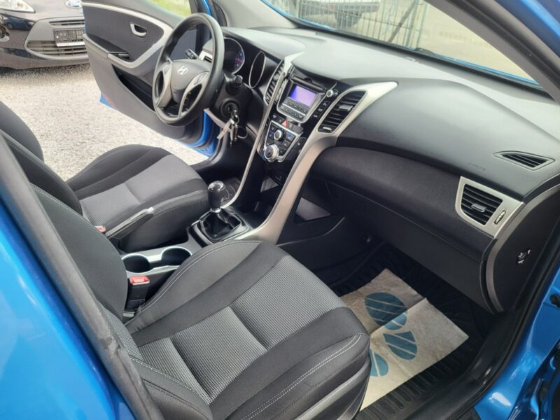 Hyundai i30 1.4 101 KM 100% Przebieg 100% Bezwypadek Nowy TUV Zapraszamy ! II (2012 - 2016)