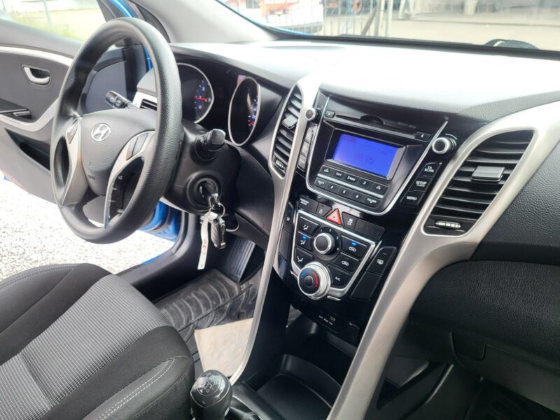 Hyundai i30 1.4 101 KM 100% Przebieg 100% Bezwypadek Nowy TUV Zapraszamy ! II (2012 - 2016)