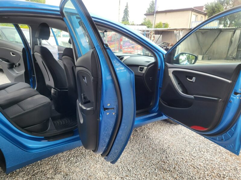 Hyundai i30 1.4 101 KM 100% Przebieg 100% Bezwypadek Nowy TUV Zapraszamy ! II (2012 - 2016)