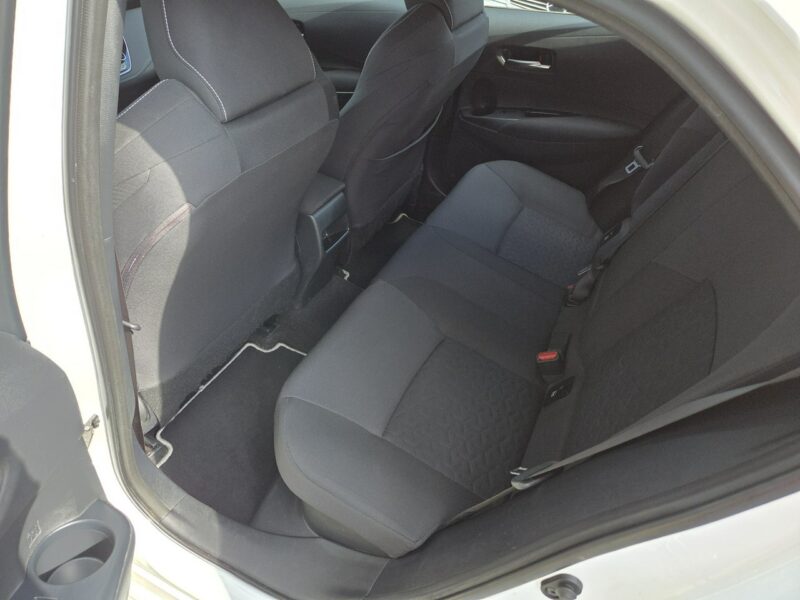 Toyota Corolla 1.8 HSD Ast. Pasa Distronic kamera Navi Grzane fotele Serwis E21 (2019-)