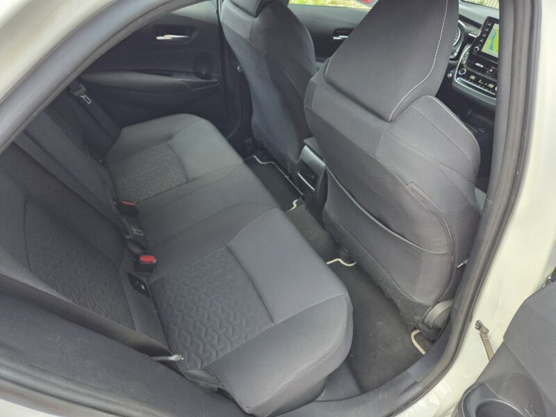 Toyota Corolla 1.8 HSD Ast. Pasa Distronic kamera Navi Grzane fotele Serwis E21 (2019-)