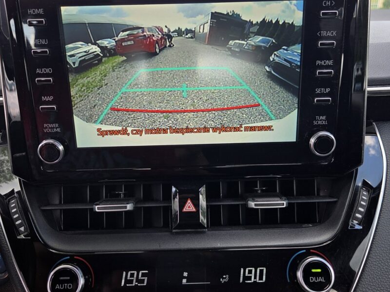 Toyota Corolla 1.8 HSD Ast. Pasa Distronic kamera Navi Grzane fotele Serwis E21 (2019-)