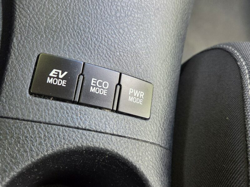 Toyota Auris 1.8 HSD 136KM Kamera Serwisowany Bezwypadkowy II (2012-)