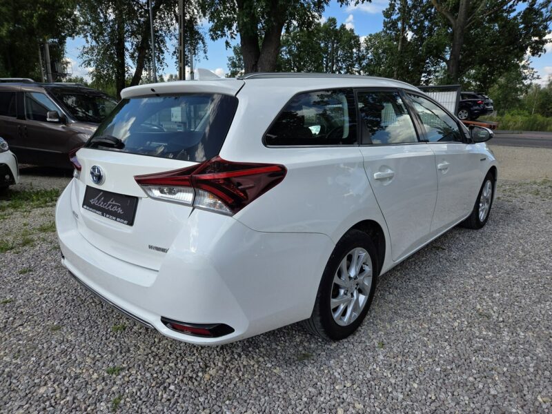 Toyota Auris 1.8 HSD 136KM Kamera Serwisowany Bezwypadkowy II (2012-)