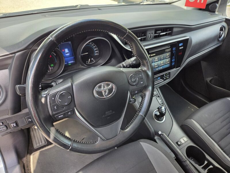 Toyota Auris 1.8 HSD 136KM Kamera Serwisowany Bezwypadkowy II (2012-)