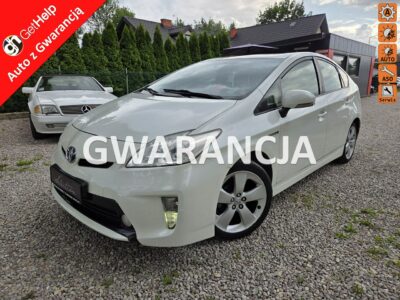 Toyota Prius 1.8 HSD 136KM Lift Kamera Hand free Skóra Ładny Stan IV (2009-)