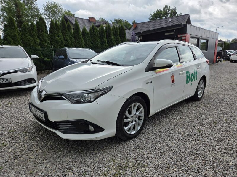 Toyota Auris 1.8 HSD LIFT 136KM LEDY Kamera LPG Wypis TAXI II (2012-)
