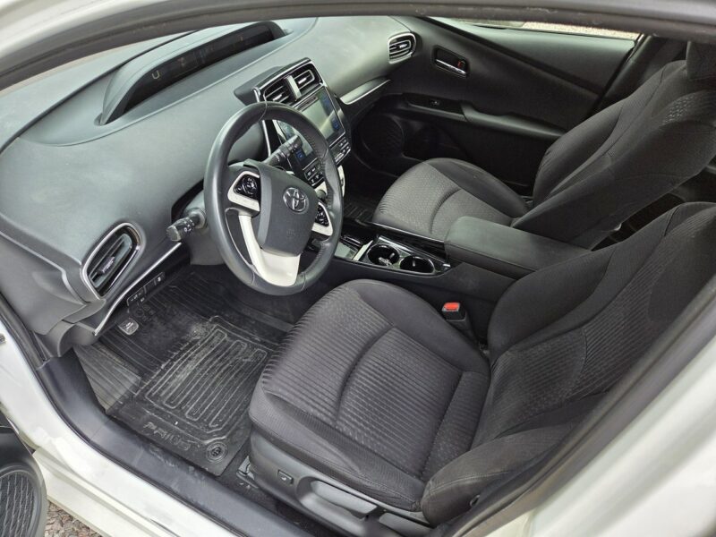 Toyota Prius 1.8 HSD 136KM Ledy Kamera Ast. Pasa Distronic Super Stan Serwis! V (2015-)