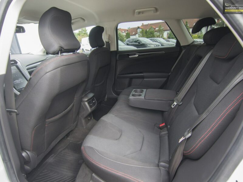 Ford Mondeo ST Line / Ledy / Tablet Tesla Line / Bezwypadkowy / Gwarancja na Rok Mk5 (2014-)