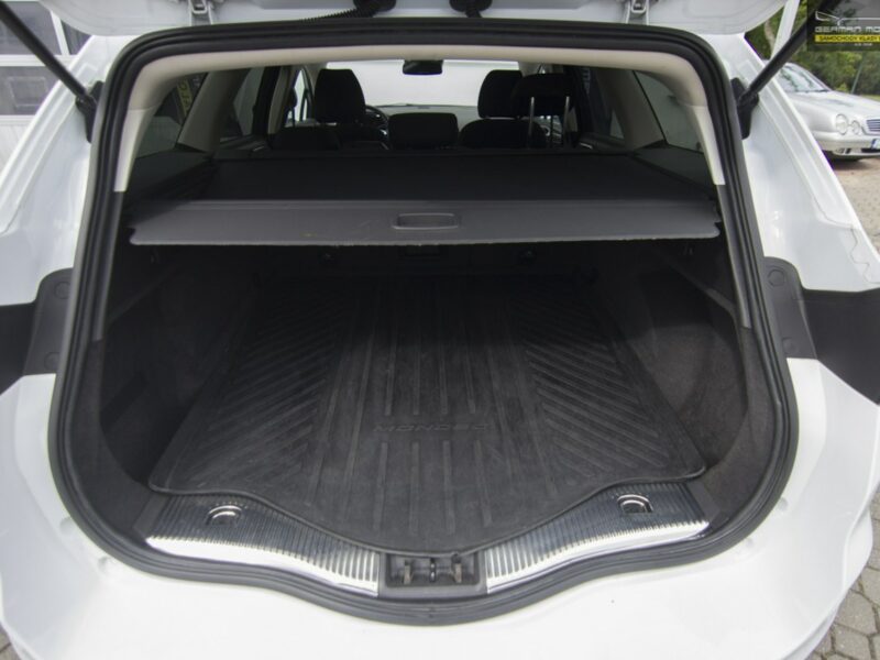 Ford Mondeo ST Line / Ledy / Tablet Tesla Line / Bezwypadkowy / Gwarancja na Rok Mk5 (2014-)