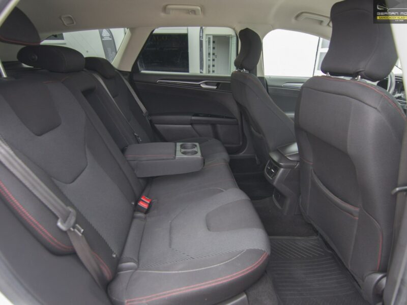 Ford Mondeo ST Line / Ledy / Tablet Tesla Line / Bezwypadkowy / Gwarancja na Rok Mk5 (2014-)