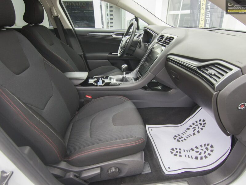 Ford Mondeo ST Line / Ledy / Tablet Tesla Line / Bezwypadkowy / Gwarancja na Rok Mk5 (2014-)