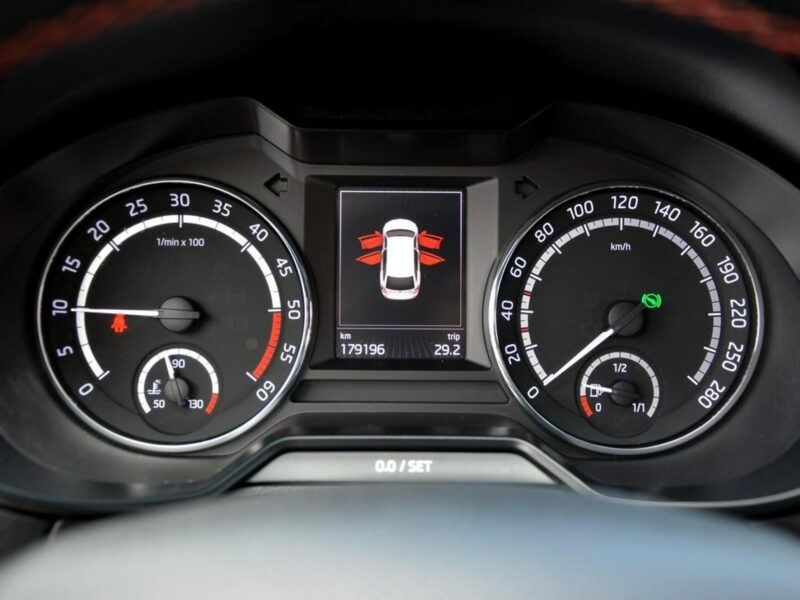 Škoda Octavia 2.0TDI(184KM)VRS Radar ACC Duża Navi Bi-Xenon Ledy Skóry 2xParkt Aso III (2013-)