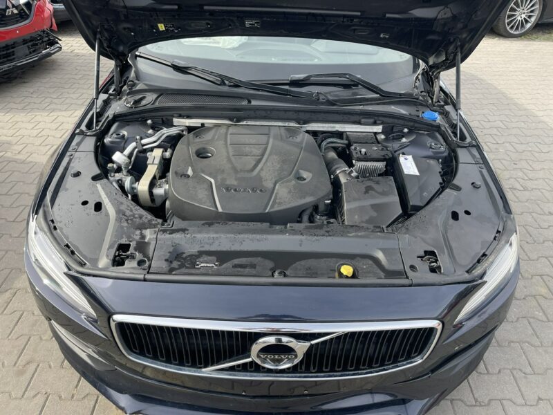 Volvo V90 D4 Momentum Virtual Panorama Podgrzewanie