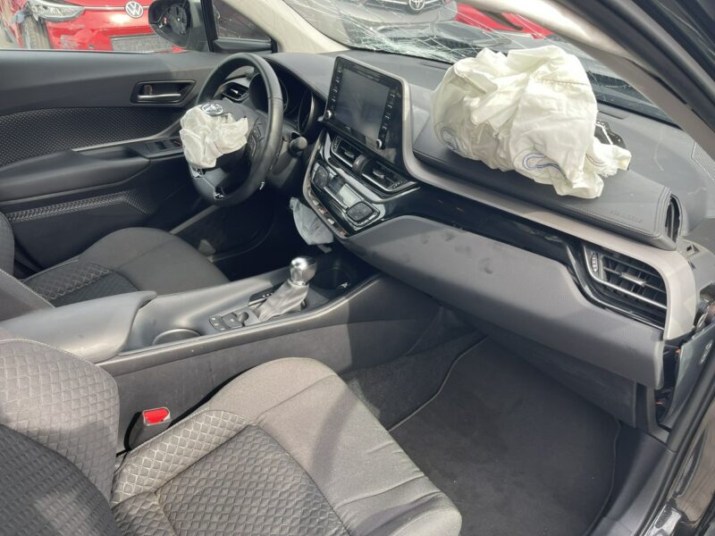 Toyota C-HR Automat Hybrid Kamera 122KM