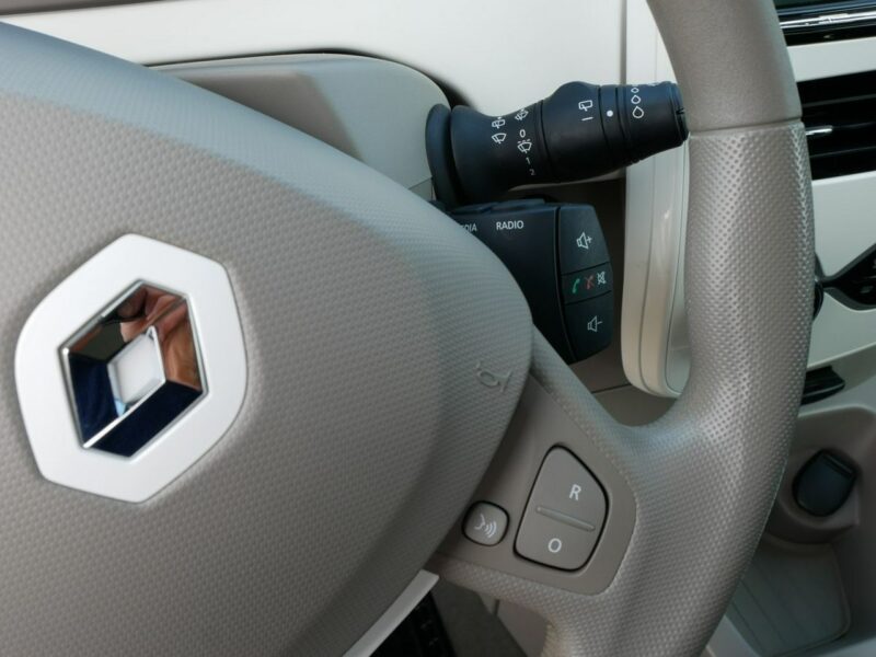 Renault Zoe Q210 88KM Elektryk Automat -Z Baterią -bateria na własność +Ładowarka (2012-)