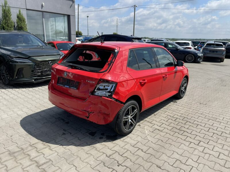 Škoda Fabia Klimatronik Kamera Podgrzewanie III (2014-)