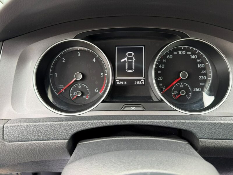 Volkswagen Golf Salon Polska, Bezwypadkowy - Gwarancja 12 miesięcy VII (2012-)