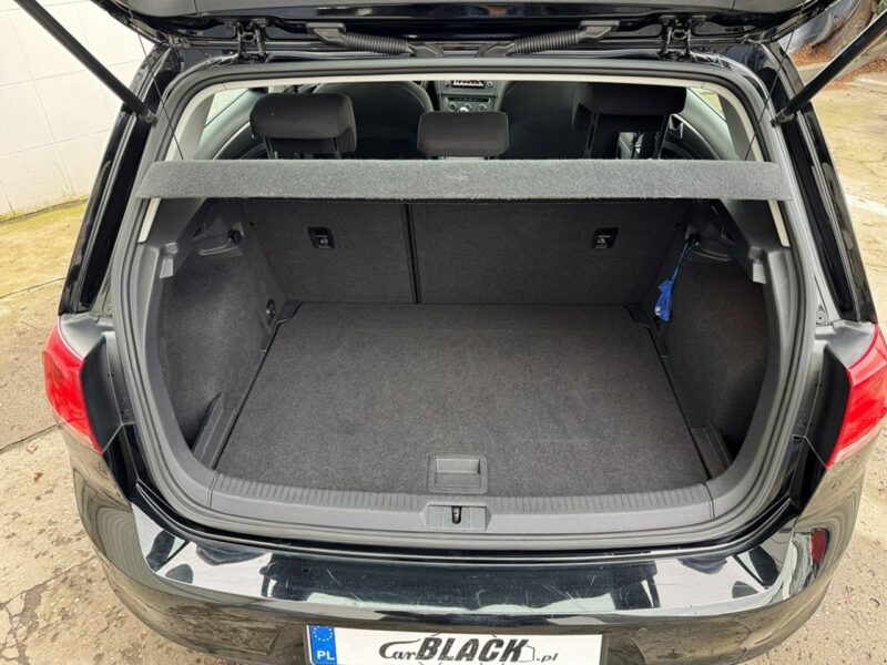 Volkswagen Golf Salon Polska, Bezwypadkowy - Gwarancja 12 miesięcy VII (2012-)