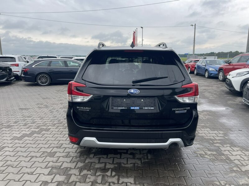 Subaru Forester AWD Automat E-boxer Panorama Skóra Kamera V (2019 - )