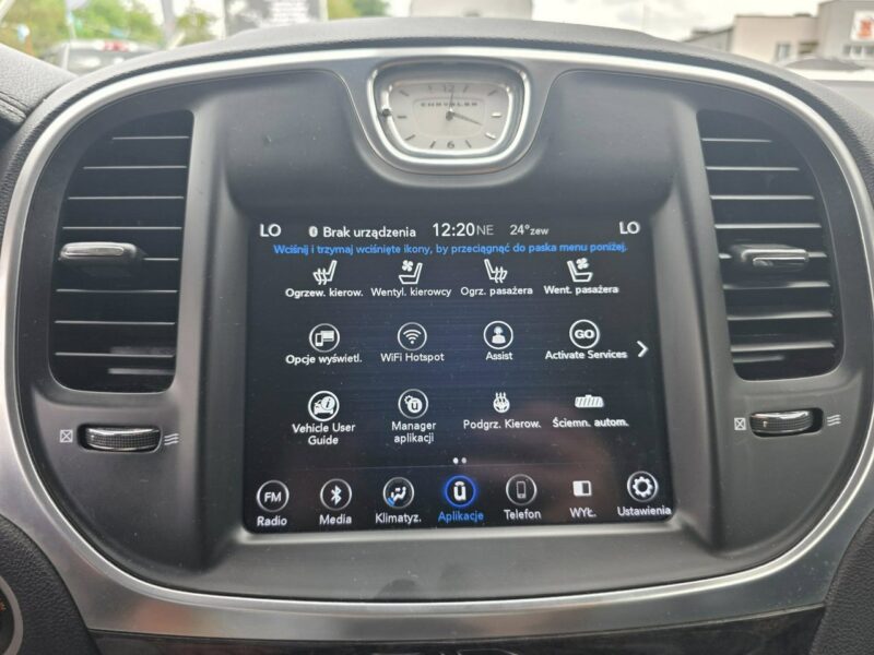 Chrysler 300C 3.6 Benzyna 286 KM, Skóra, Alu 22", Kamera, LED, PL Menu, Wentyle
