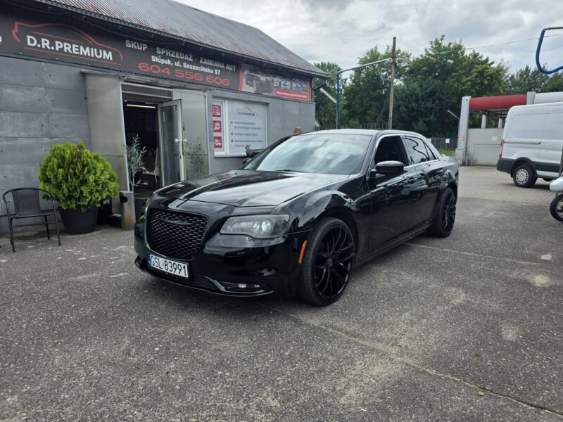 Chrysler 300C 3.6 Benzyna 286 KM, Skóra, Alu 22", Kamera, LED, PL Menu, Wentyle