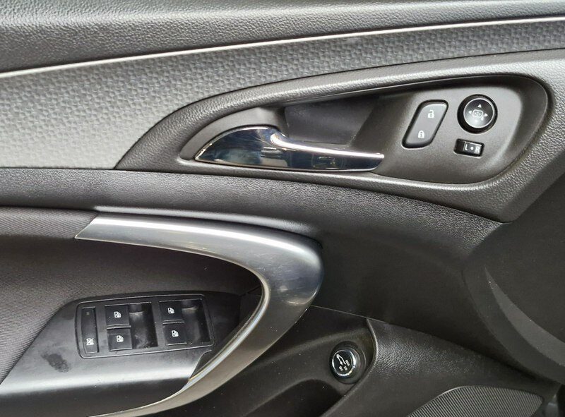 Opel Insignia ZOBACZ OPIS !! W podanej cenie roczna gwarancja A (2008-2017)