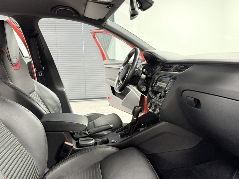 Škoda Octavia 2.0TDI 184KM * RS CHALLENGE * DSG * VRS Mode * Navi * Bi-Xenon III (2013-)