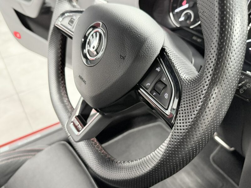 Škoda Octavia 2.0TDI 184KM * RS CHALLENGE * DSG * VRS Mode * Navi * Bi-Xenon III (2013-)