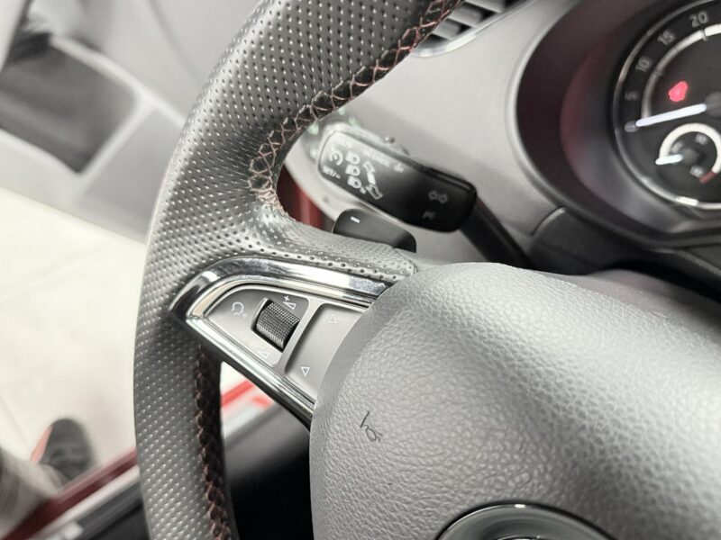 Škoda Octavia 2.0TDI 184KM * RS CHALLENGE * DSG * VRS Mode * Navi * Bi-Xenon III (2013-)