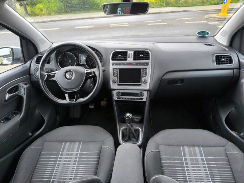Volkswagen Polo 1.0i MPI 70KM LOUNGE Klimatronic Navi V (2009-2017)