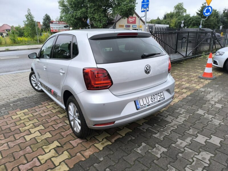 Volkswagen Polo 1.0i MPI 70KM LOUNGE Klimatronic Navi V (2009-2017)
