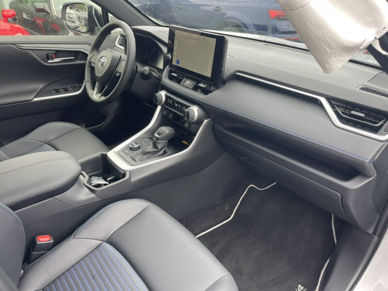 Toyota RAV-4 Automat 4x4 Hybryda Podgrzewanie Kamera Skóra 222KM V (2018)