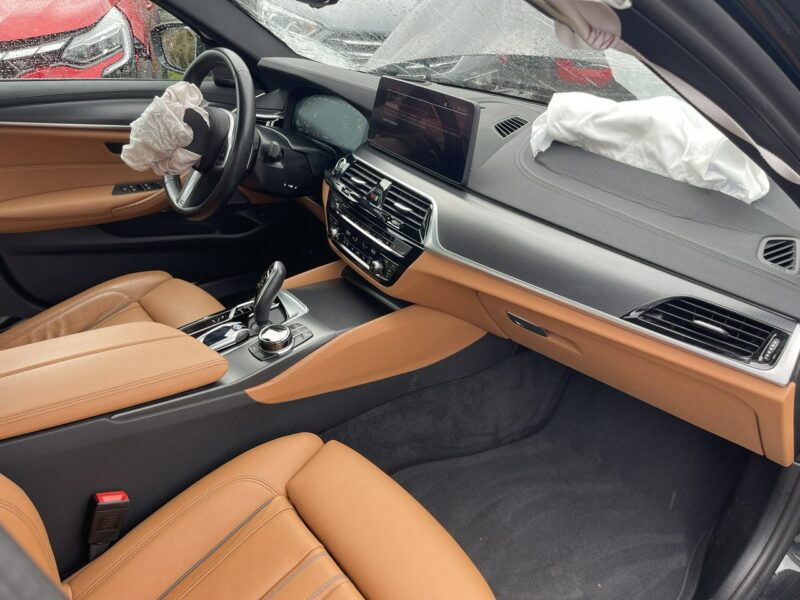 BMW M550i M550i XDrive Mpakiet Klimatronik: 4 str. Skóra 530KM G30/G31 (2017-)